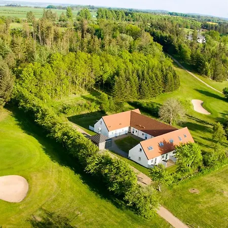 Hjarbaek Fjord Golfcenter * Skals