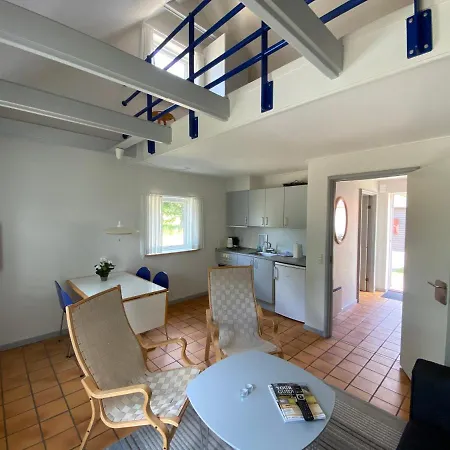 Hjarbaek Fjord Golfcenter *